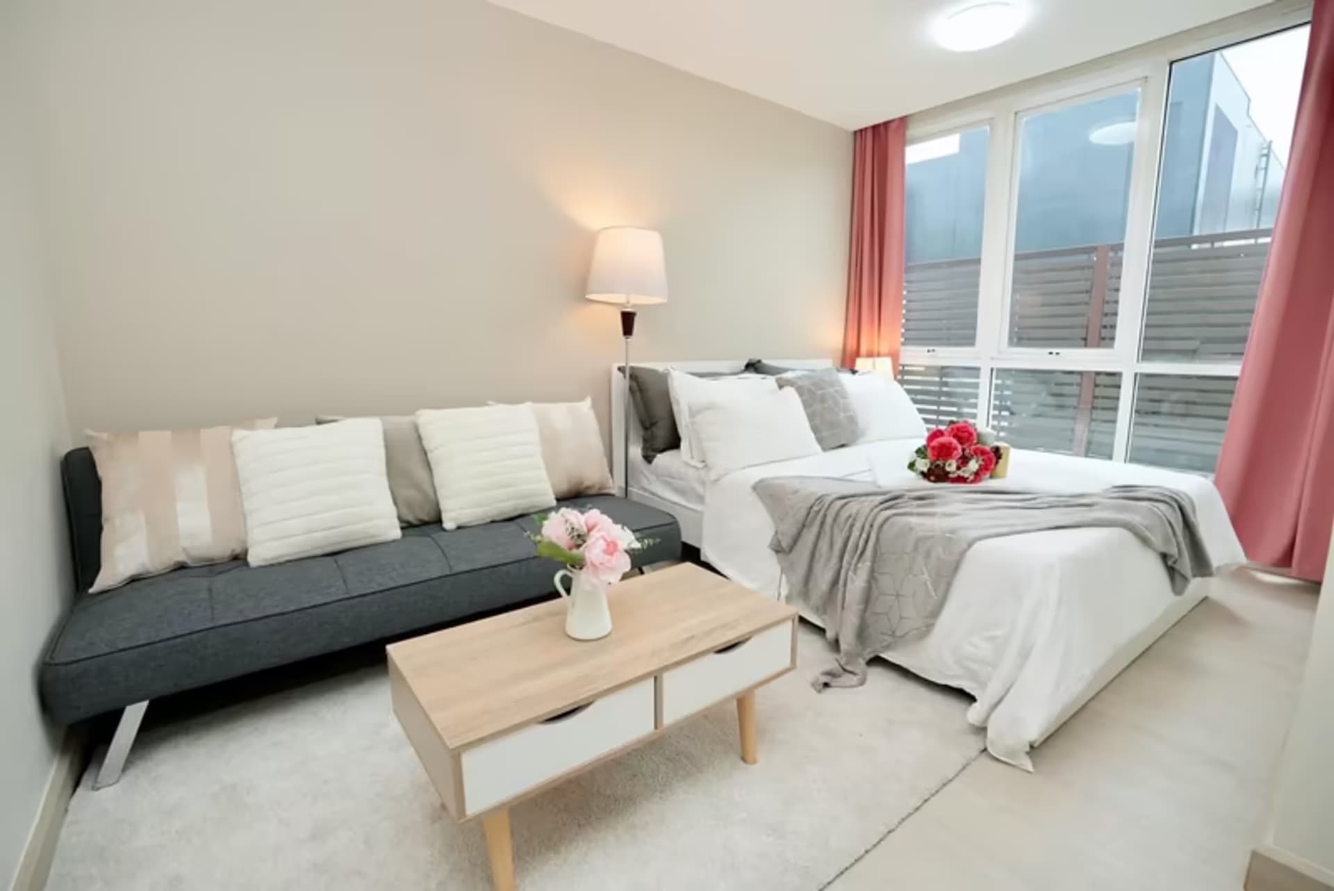 Studio for Sale/Rent in Huai Khwang - Image 10