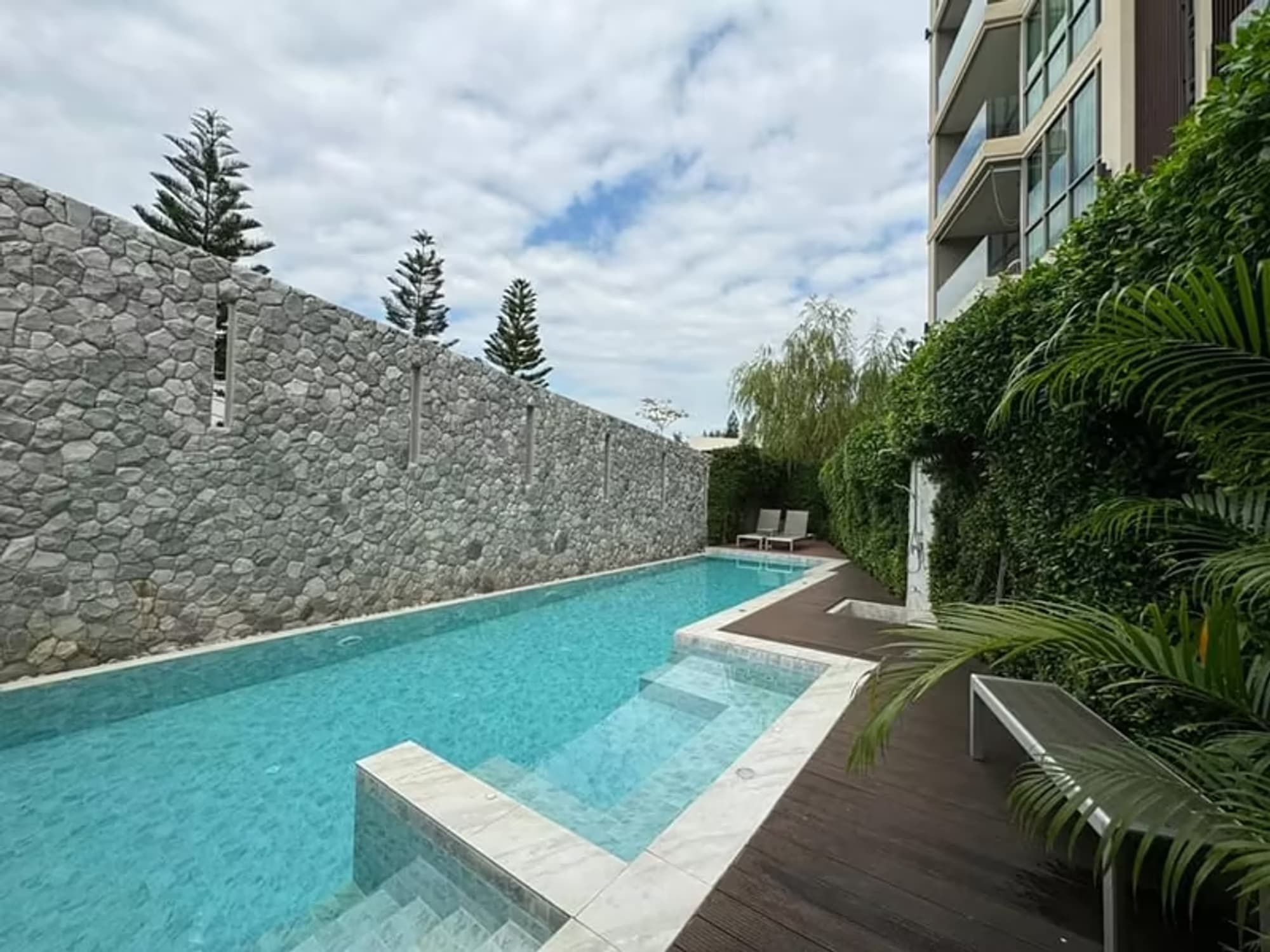  - Image 8