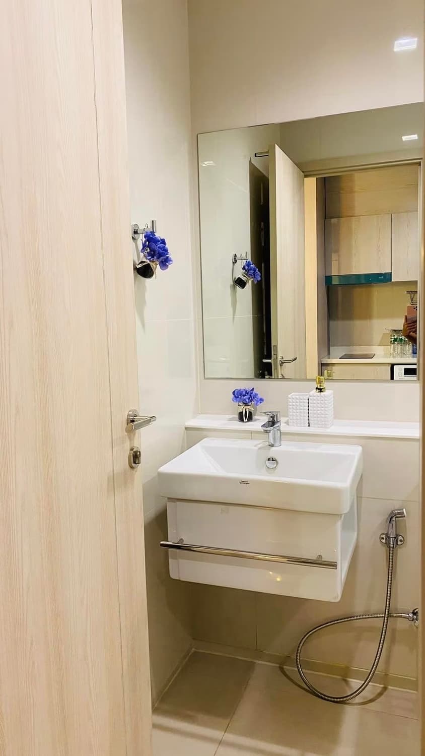 null Bed Condo for Rent  Near Phloen Chit BTS - Image 23