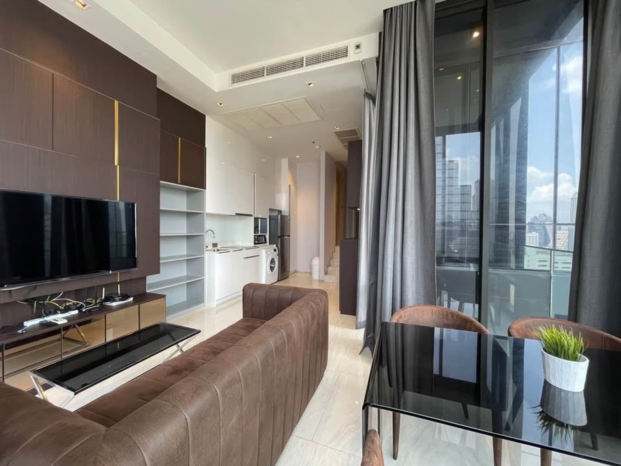 2 Bed Condo for Sale in Bang Rak - Image 9