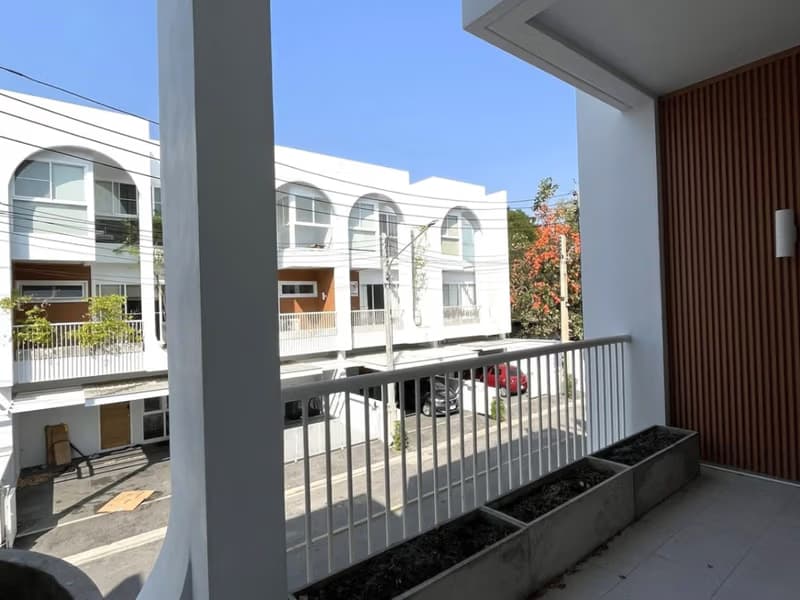 3 Bed Townhouse for Sale in Mueang Chiang Mai