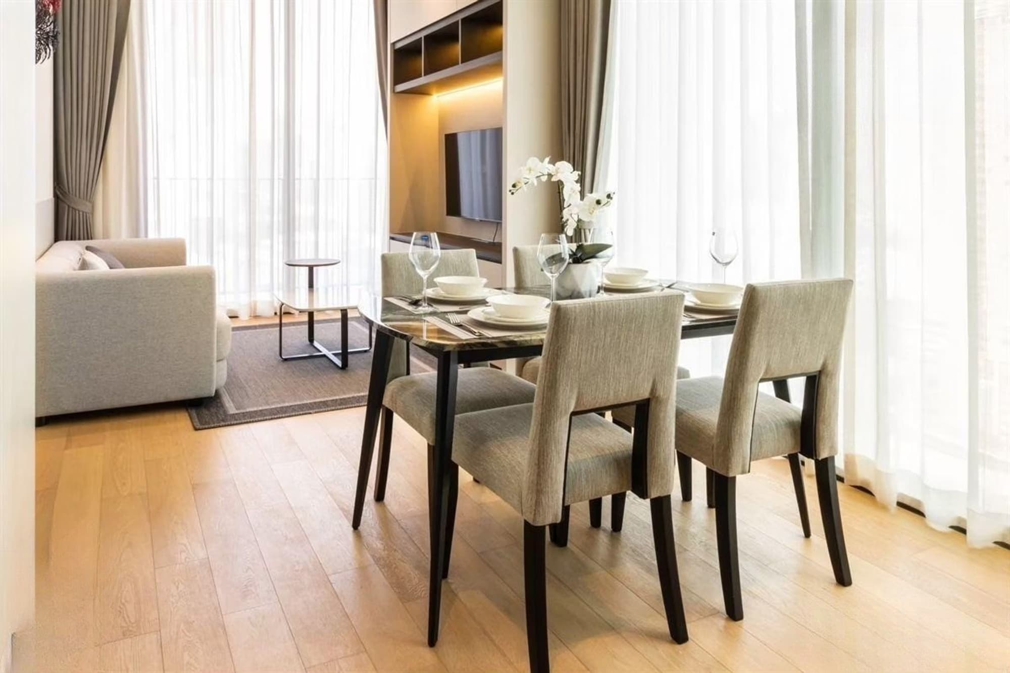 1 Bed Condo for Rent in Pathum Wan - Image 4