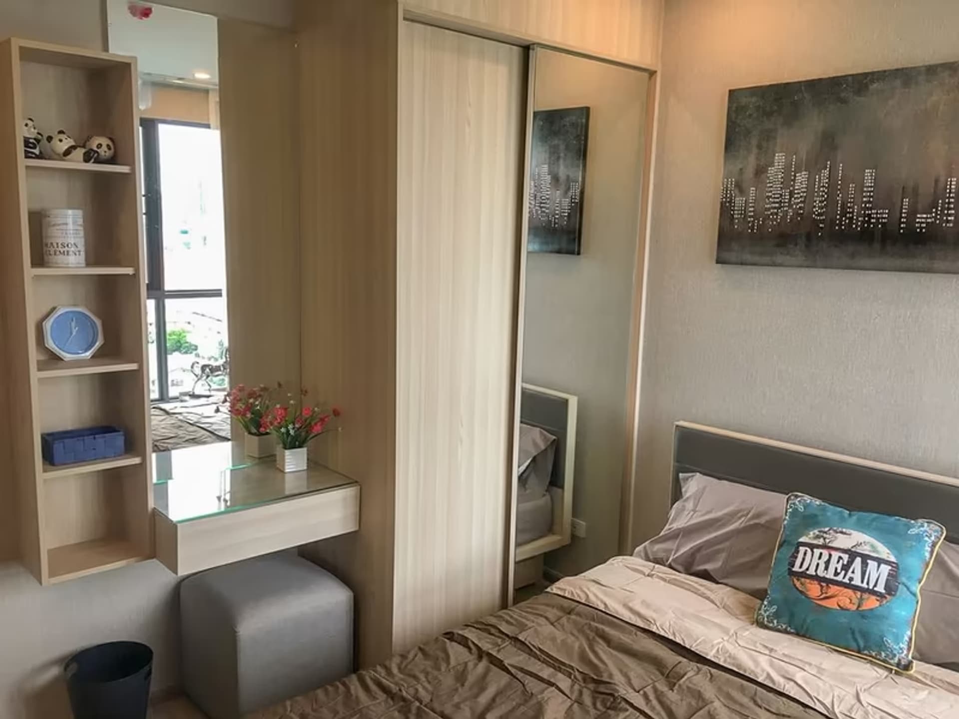 2 Bedroom undefined - Image 11