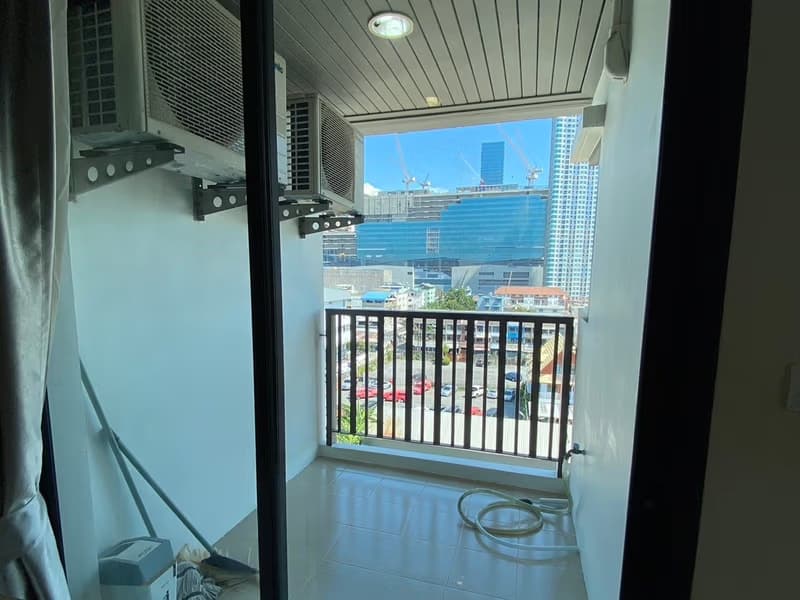 Condo for Rent at The Link Vano 64