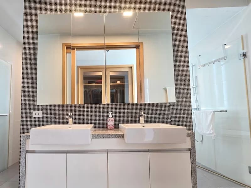 3 Bed Condo for Sale in Khlong Toei