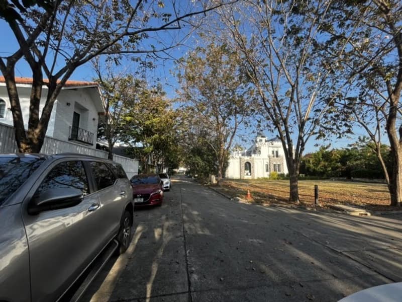  Land for Sale in Mueang Chiang Mai