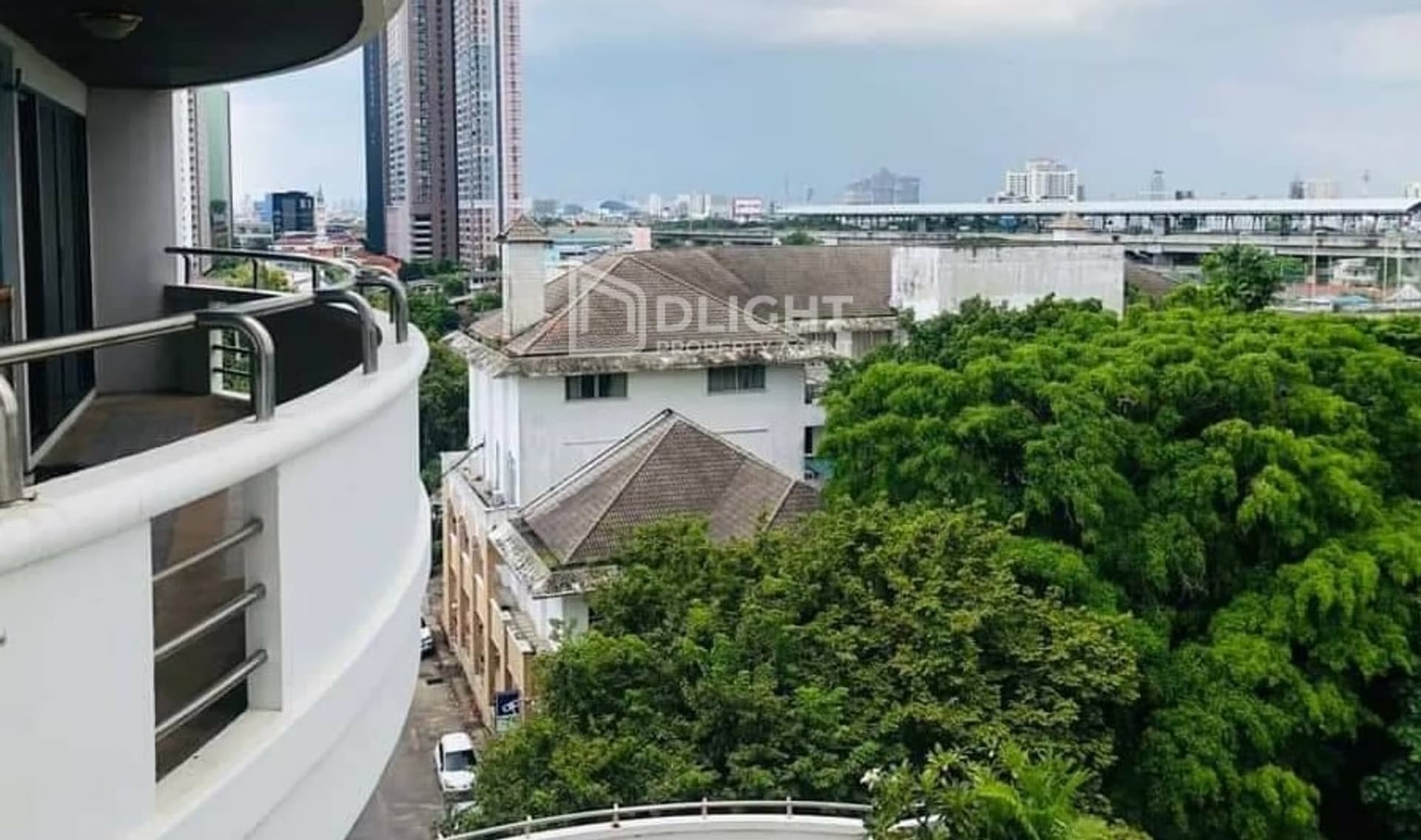 3 Bed Condo for Sale in Suan Luang - Image 9