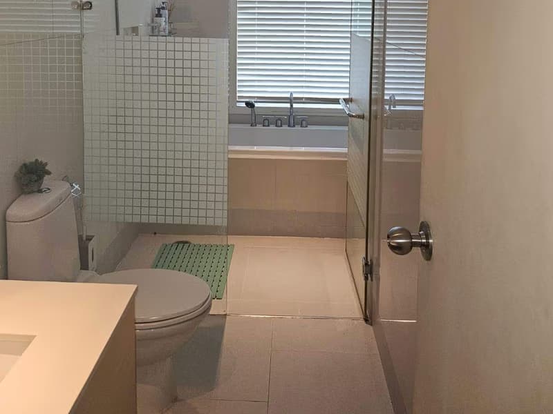 2 Bed Condo for Rent in Ratchathewi