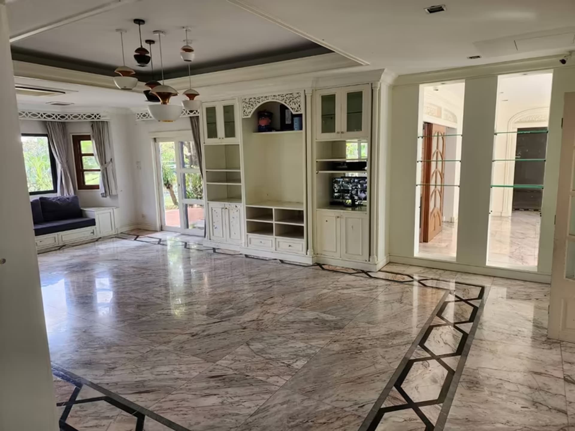 House for Rent at Lakeside Villa 2 - Image 5
