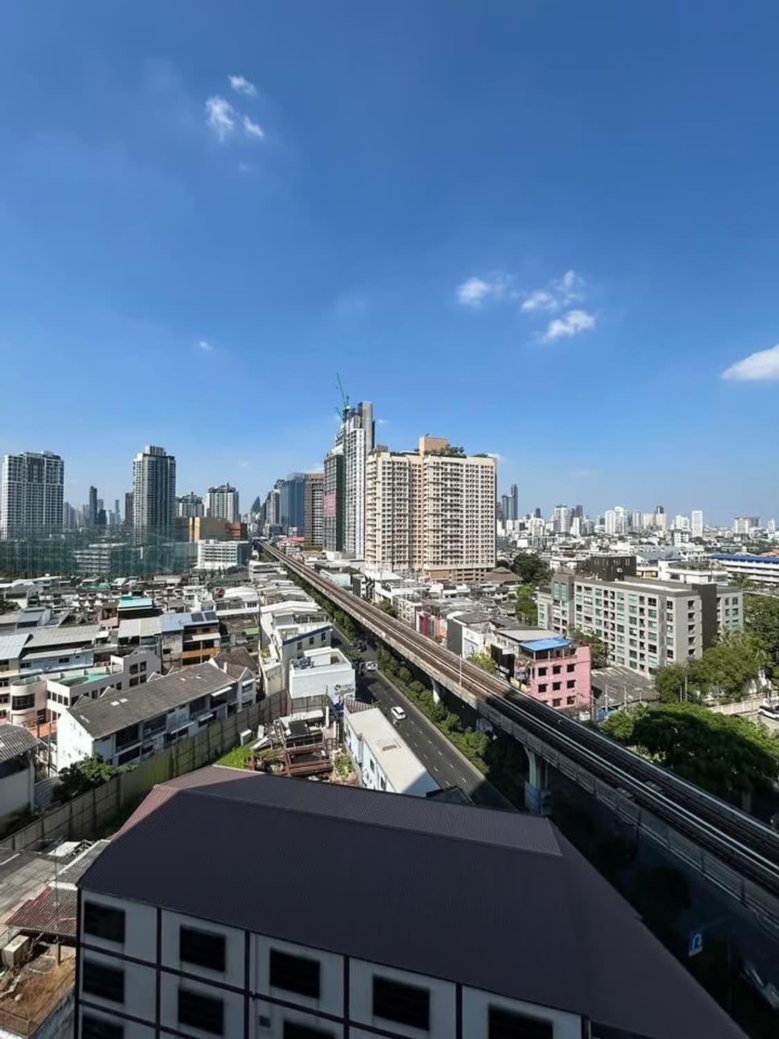 1 Bed Condo for Rent in Khlong Toei - Image 7
