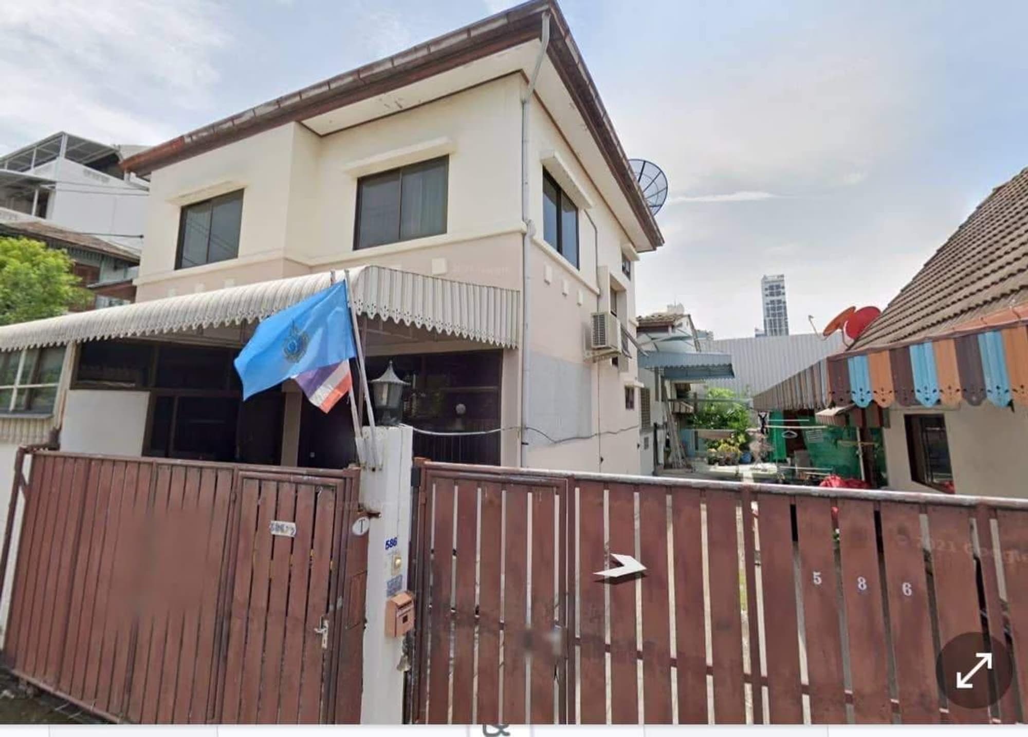  Land for Sale in Watthana - Image 2