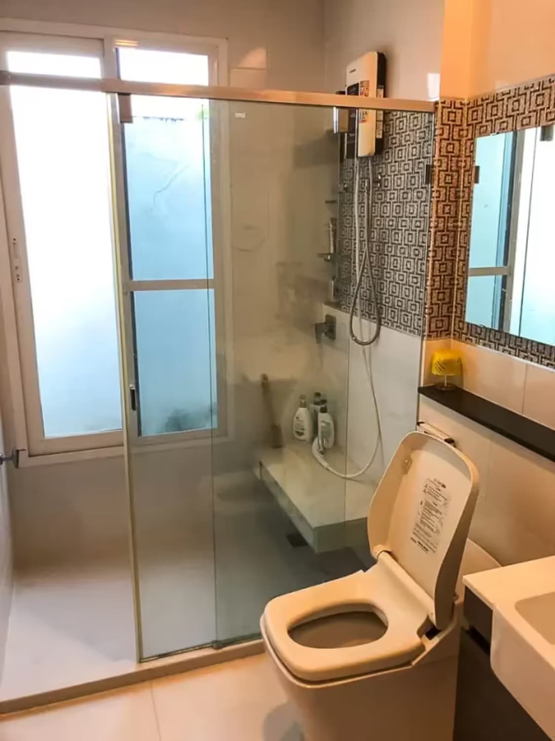 4 Bedroom House - Image 4
