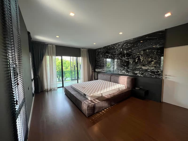 House for Rent at Burasiri Wongwaen-Onnut