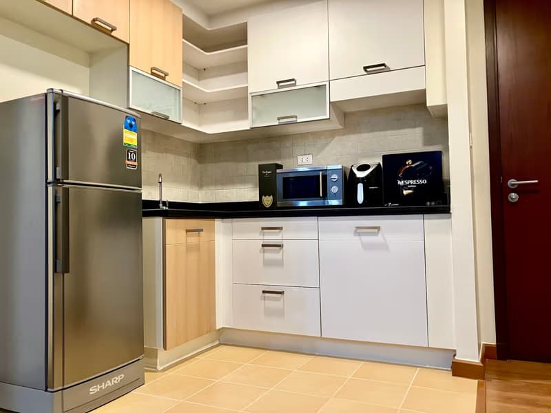 1 Bed Condo for Rent in Phaya Thai