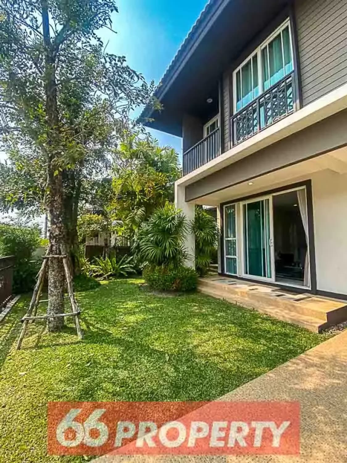 4 Bedroom House - Image 17