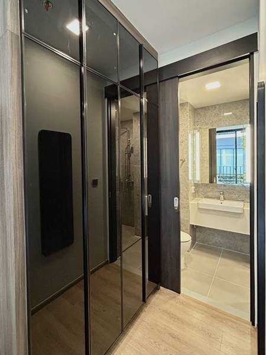 Studio Condo for Rent in Phaya Thai - Image 6