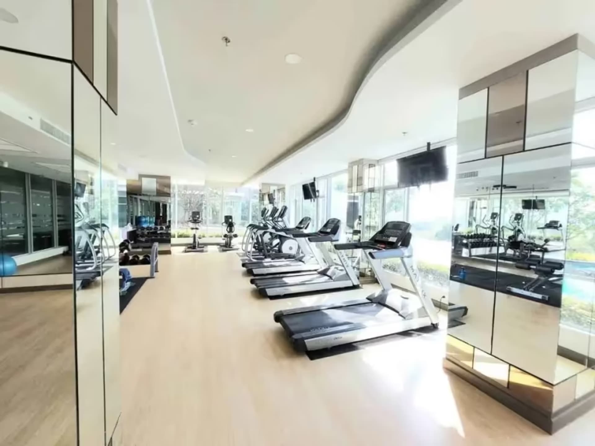 1 Bedroom Condo - Image 5