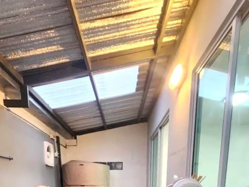 3 Bed Townhouse for Rent in Saraphi