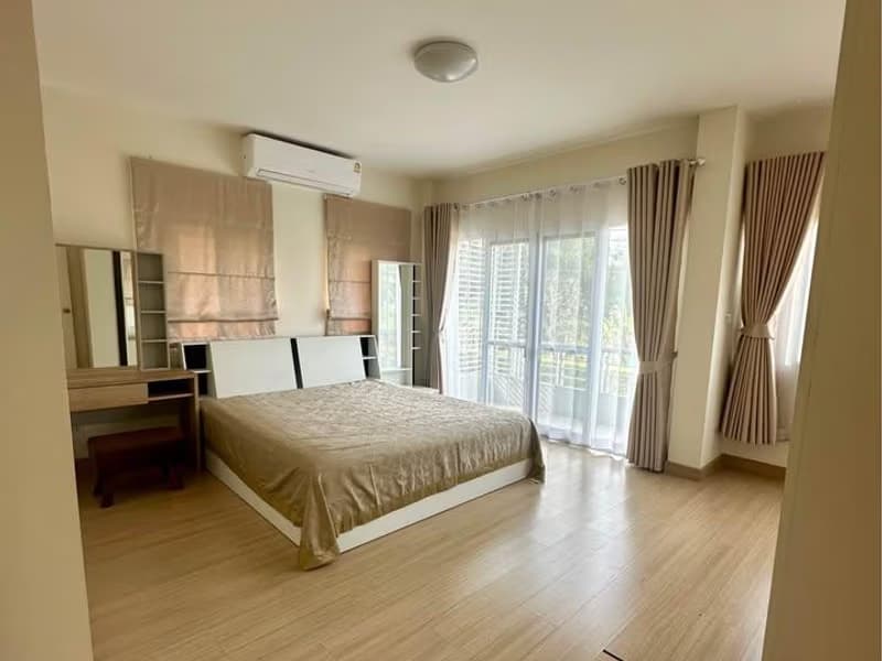3 Bed House for Rent in Hang Dong District
