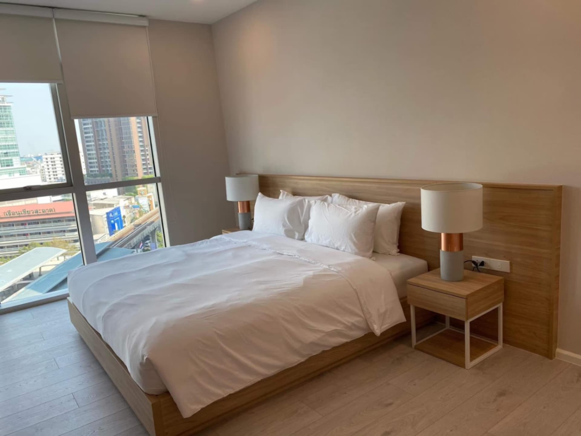 2 Bed Condo for Rent in Khlong Toei - Image 2