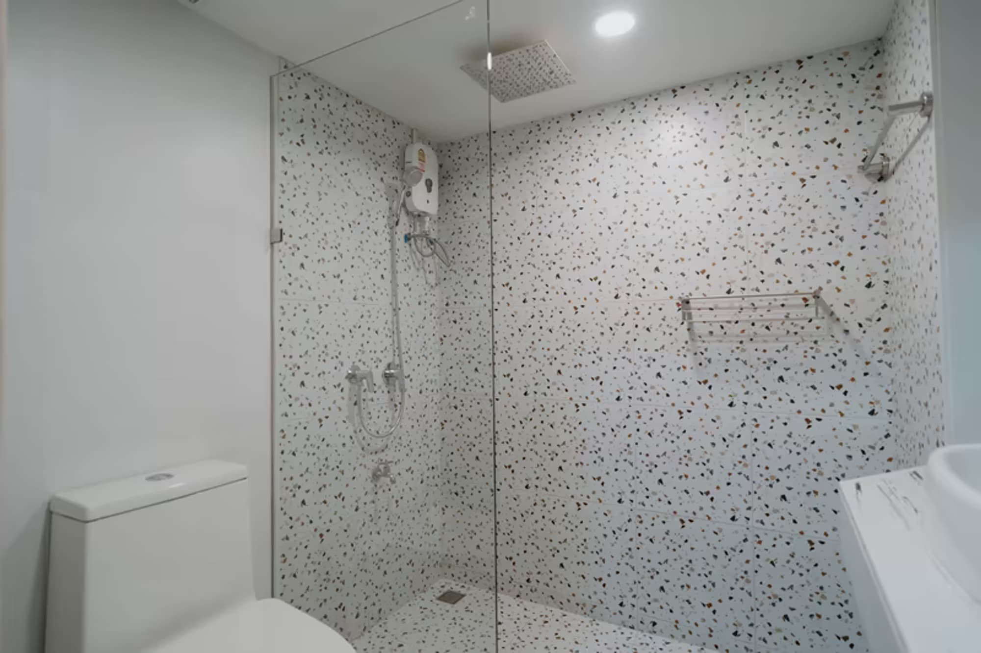 Condo for Sale at Hillside 3 - Image 6