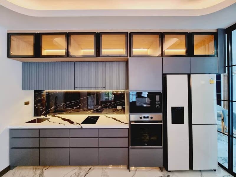 5 Bed House for Rent in San Sai