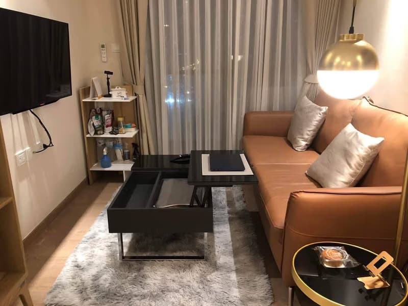 1 Bed Condo for Sale in Sathon