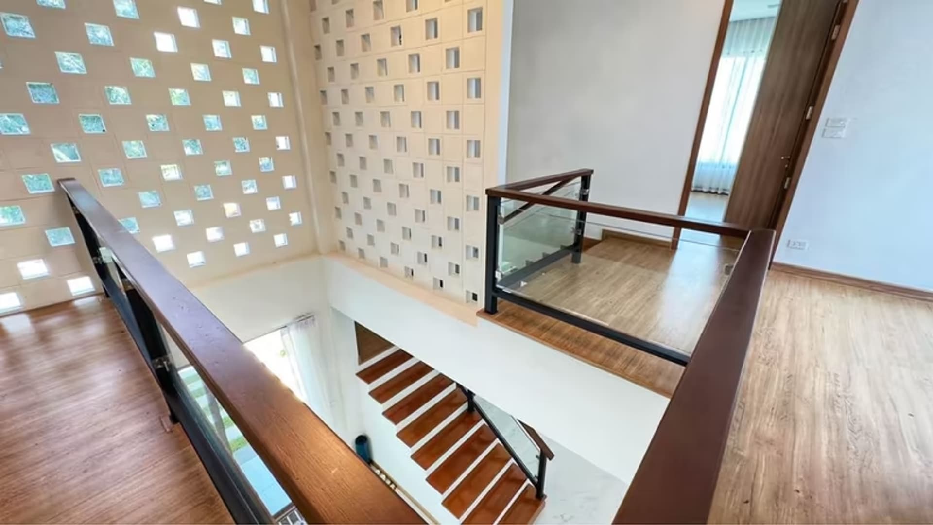 Pool Villa for Rent/Sale in San Phak Wan, Hang Dong - Image 6