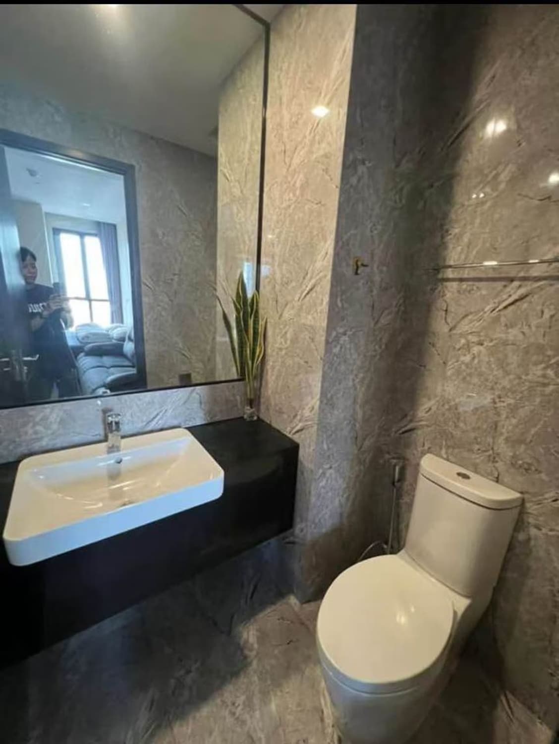 1 Bed Condo for Rent  Near Asok BTS - Image 8