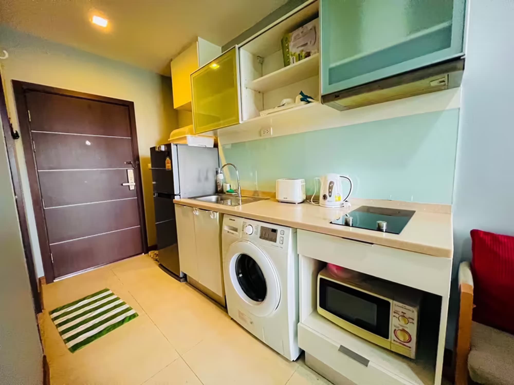 Condo for Rent at The Astra Condo  - Image 3