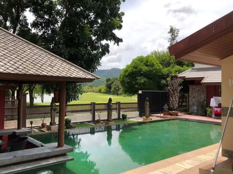 Owner finance available - Pool Villa For Sale At Highlands Golf Course
