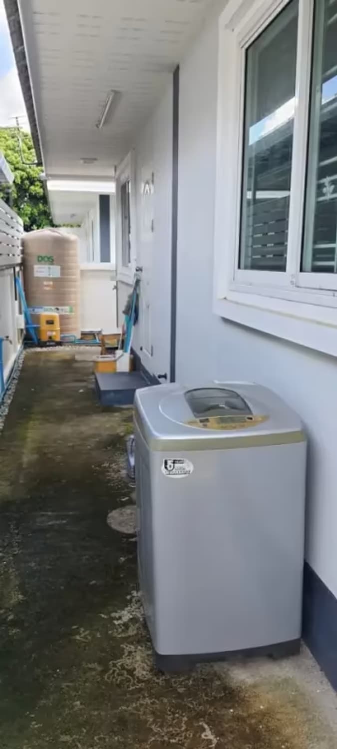 2 Bedroom House - Image 14
