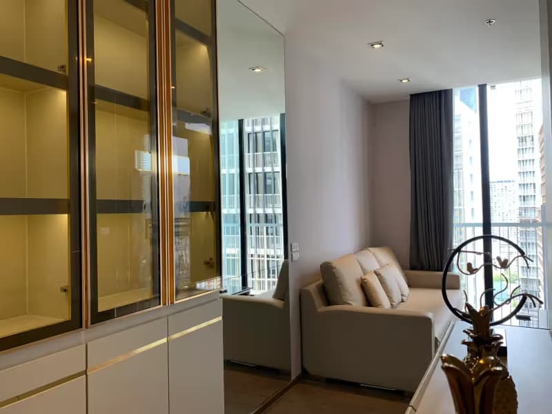 1 Bedroom Condo