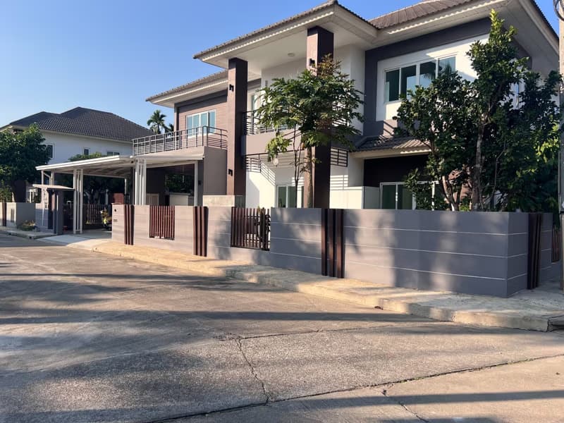 5 Bed House for Rent and Sale in Hang Dong