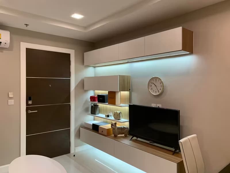 Condo for Rent at The Metropolis Samrong