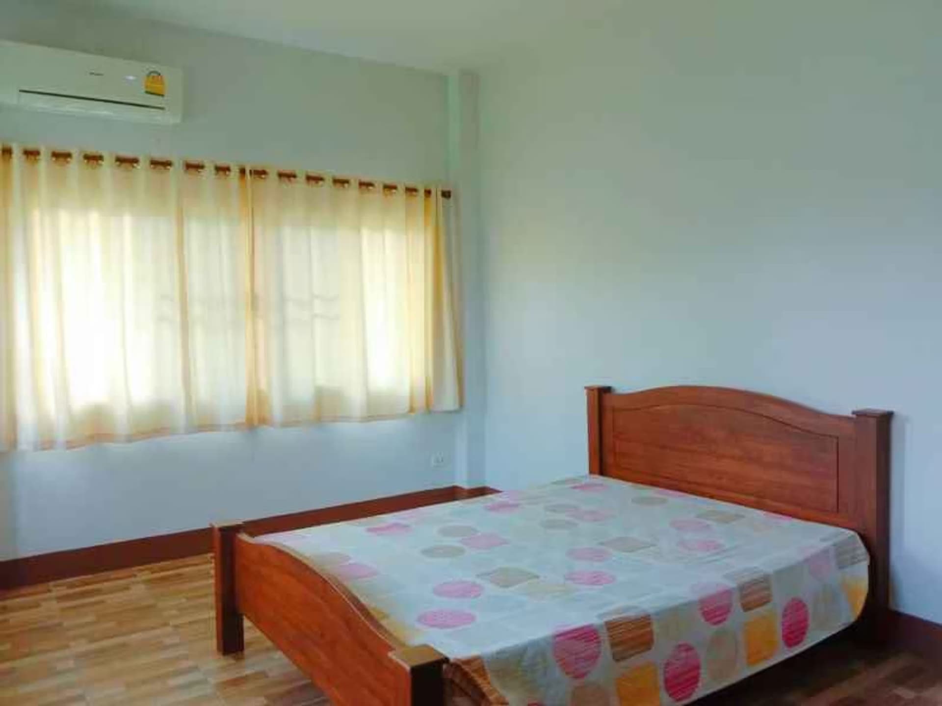 2 Bedroom Townhouse - Image 8