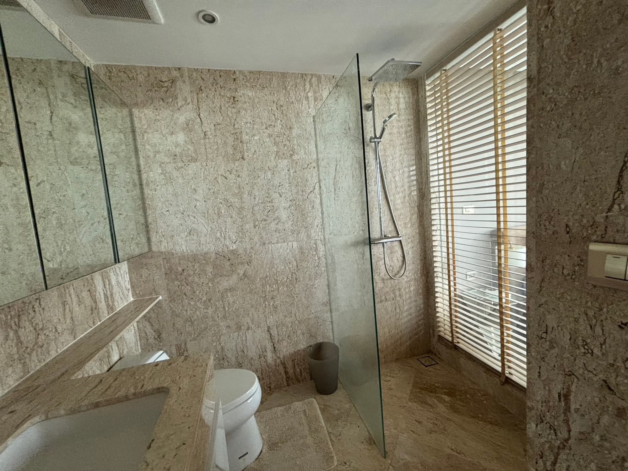 1 Bed Condo for Rent in Mueang Chiang Mai - Image 12