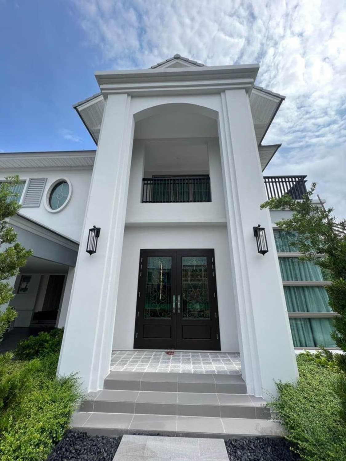 4 Bedroom House - Image 1