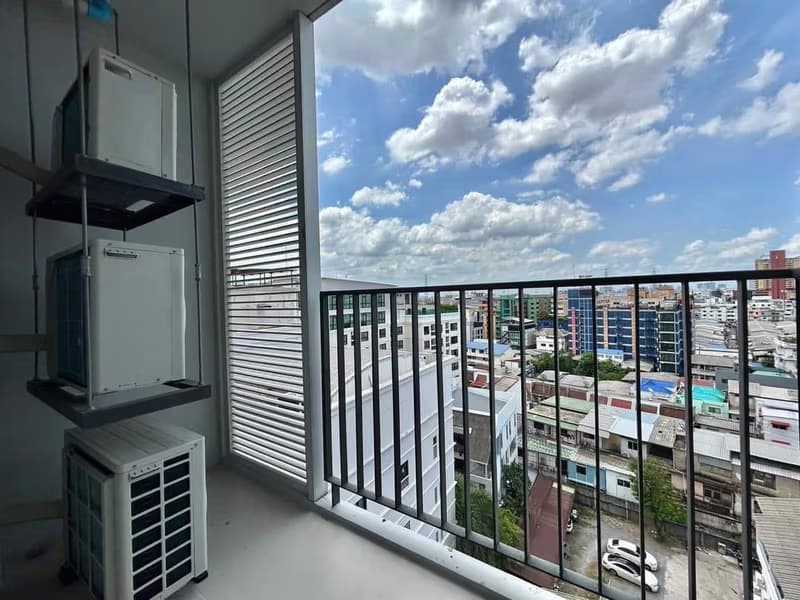 2 Bed Condo for Rent in Huai Khwang
