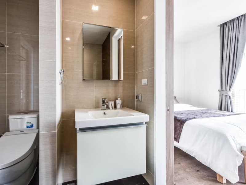 2 Bed Condo for Rent in Khlong Toei