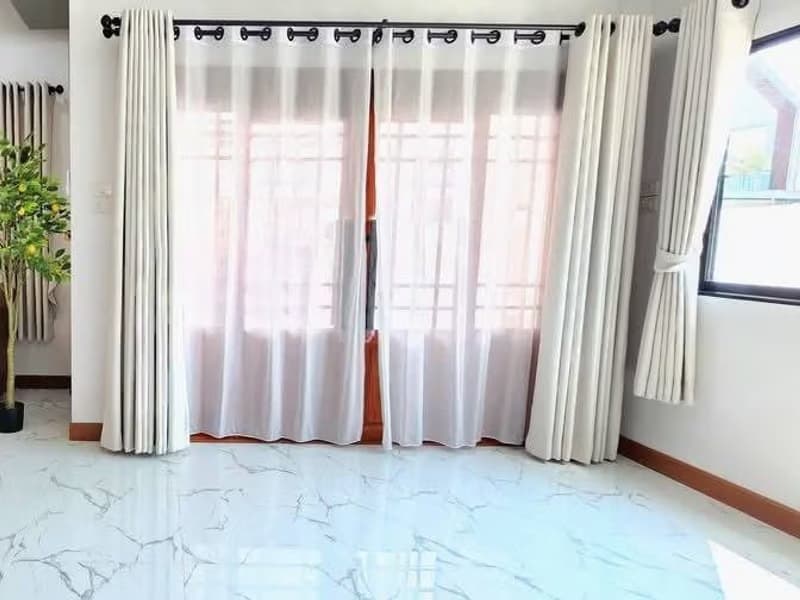 3 Bed House for Rent and Sale in Hang Dong District