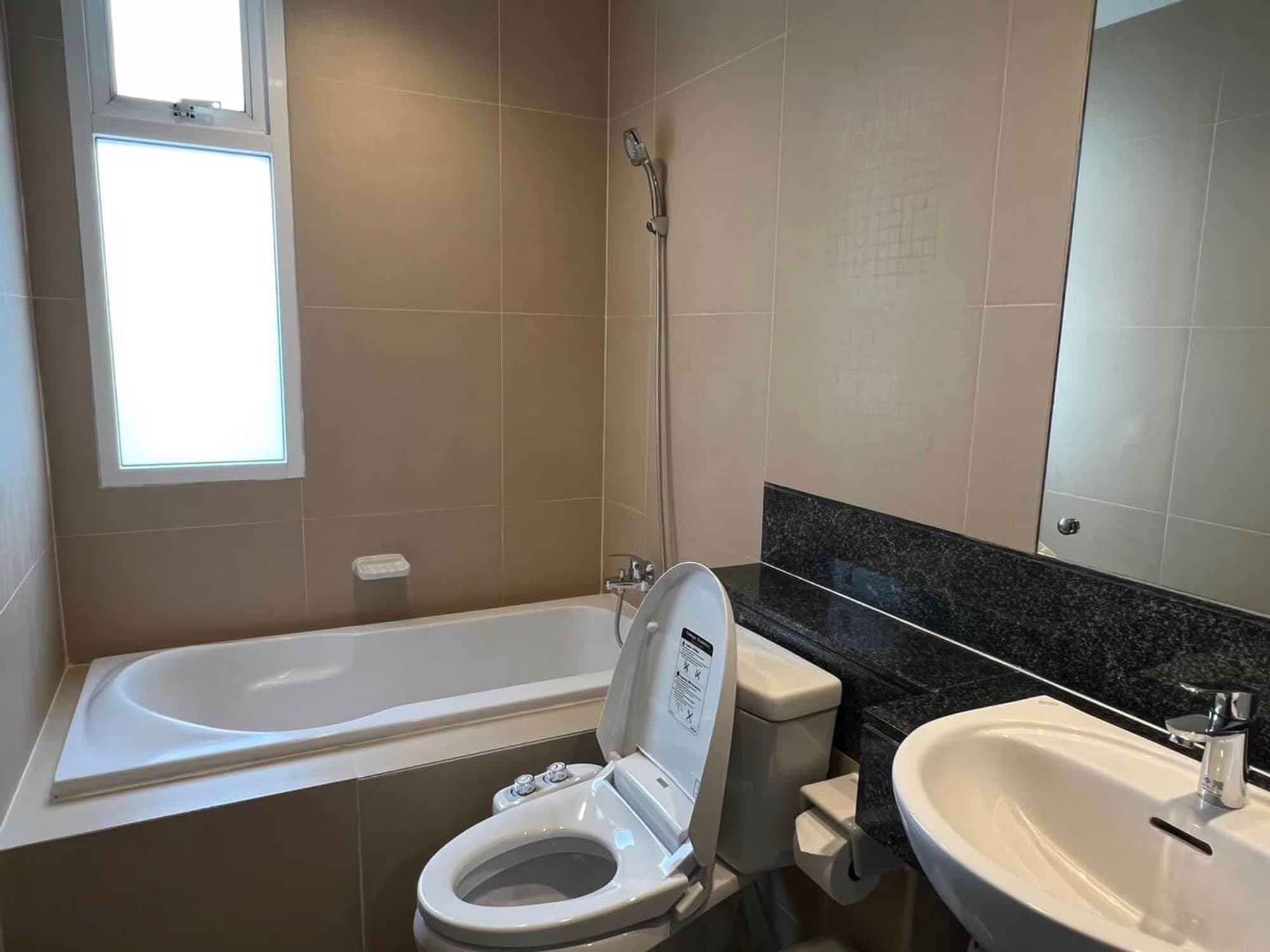  59 Heritage - 2 Bed Condo for Rented *59HE10152 - Image 5