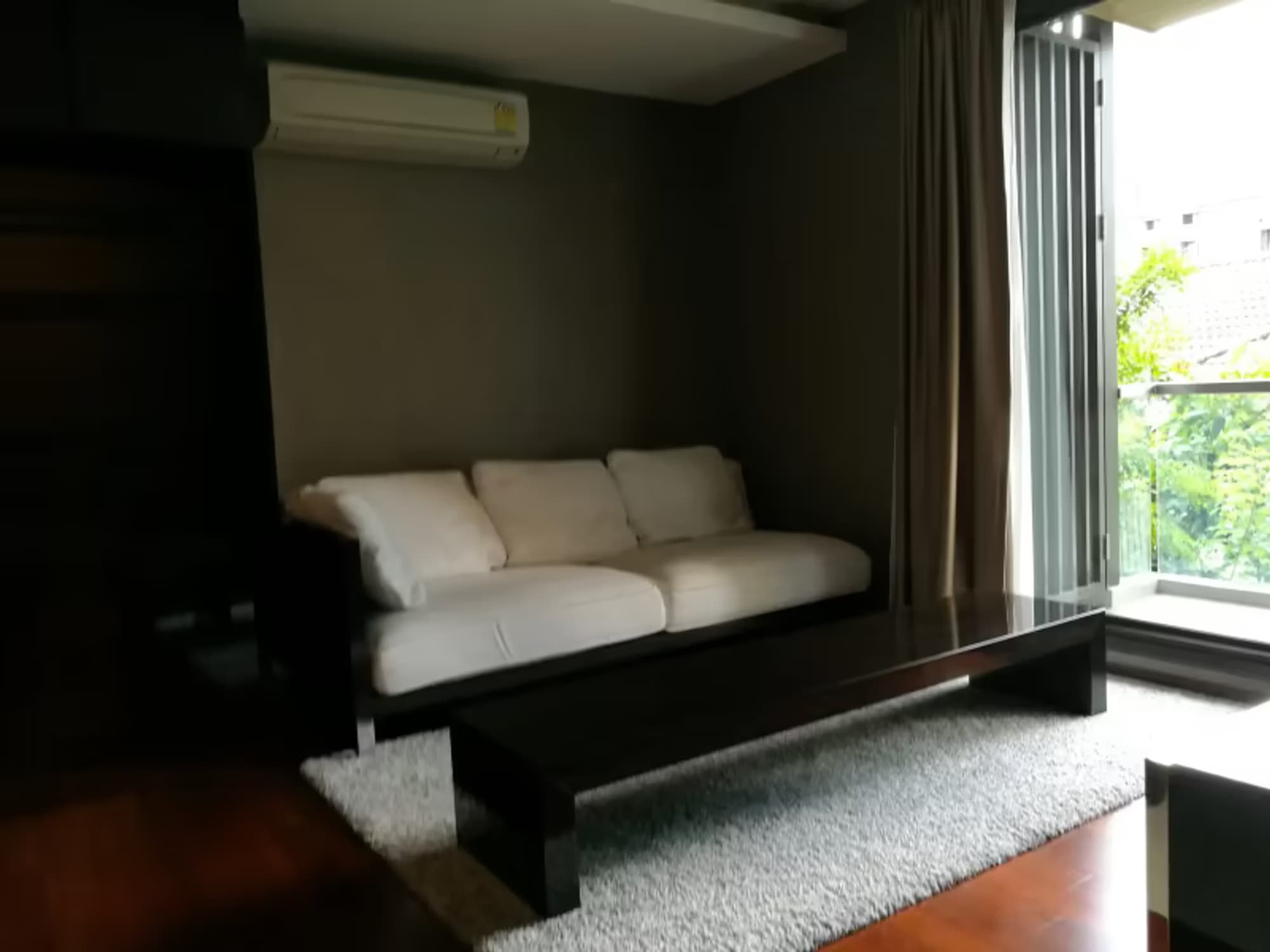  - Image 3