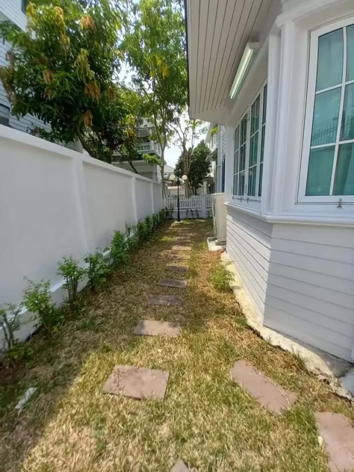 4 Bedroom House - Image 18