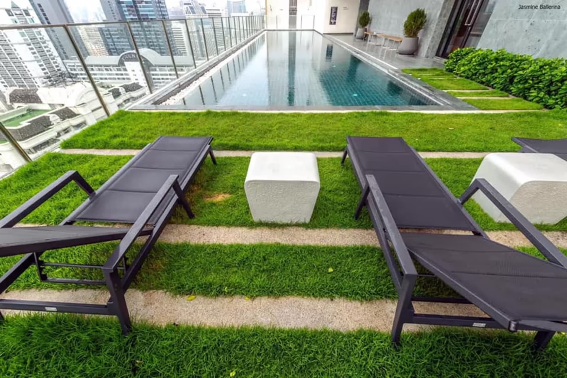 Condo for Rent at Noble Recole - Image 11