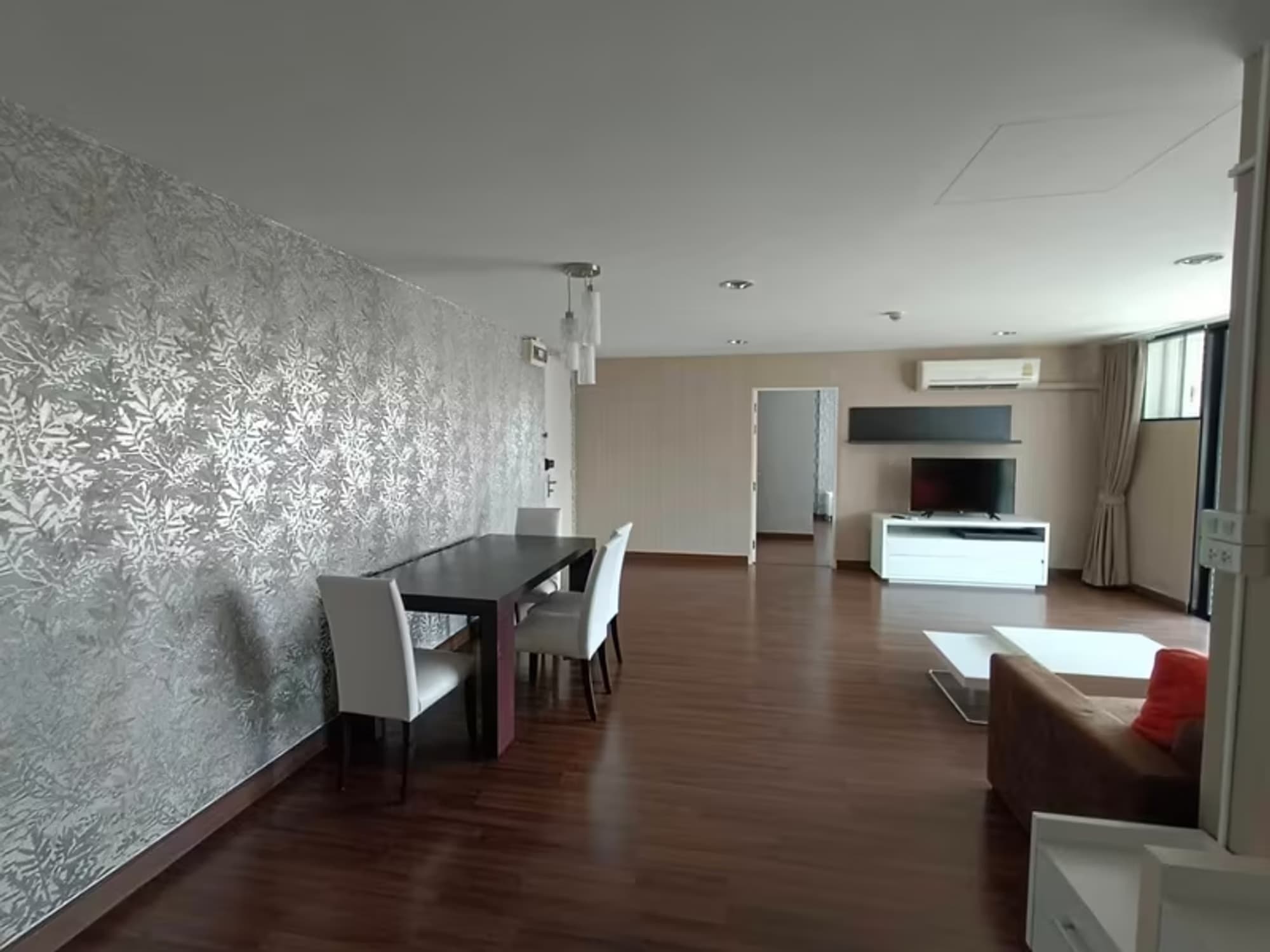 3 Bedroom Condo - Image 2