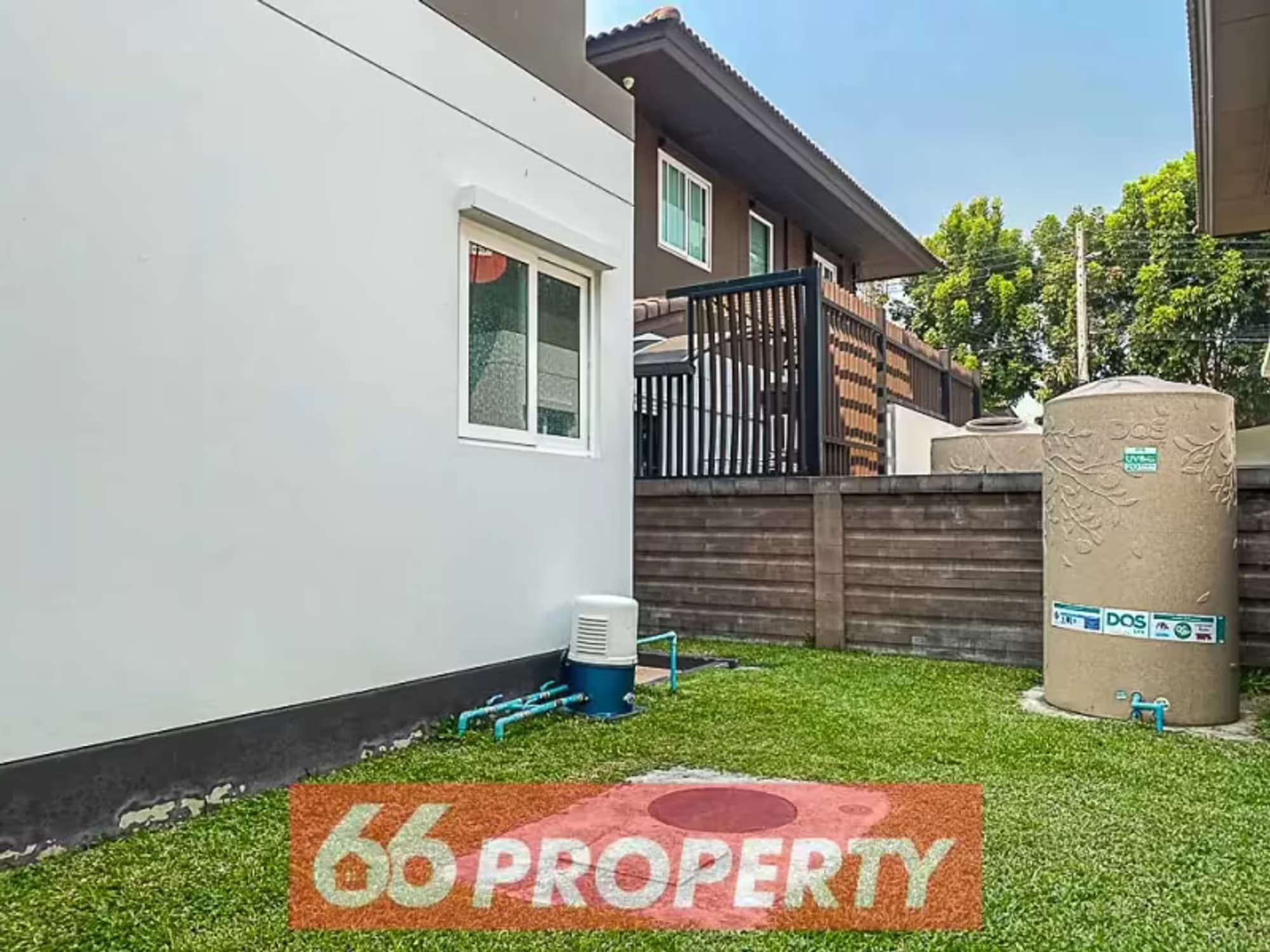 4 Bedroom House - Image 16