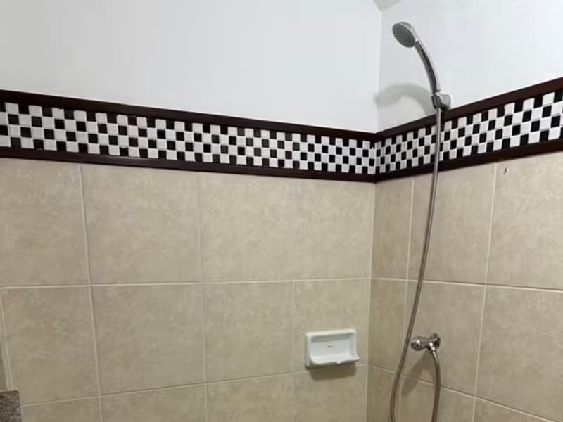 4 Bedroom undefined