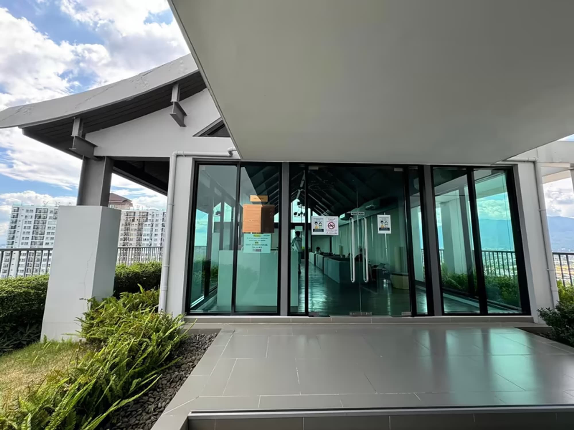 Condo for Rent at Escent Chiangmai - Image 15