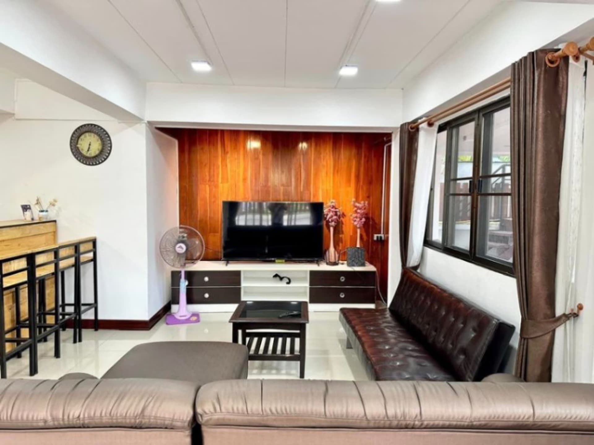6 Bedroom House for rent in Chiang Mai - Image 3